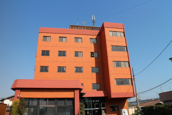 新倉敷西口すぐにあります。第二朋寿